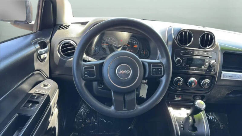 2016 Jeep Compass Sport