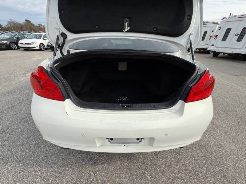 2013 Infiniti G37 Sedan x