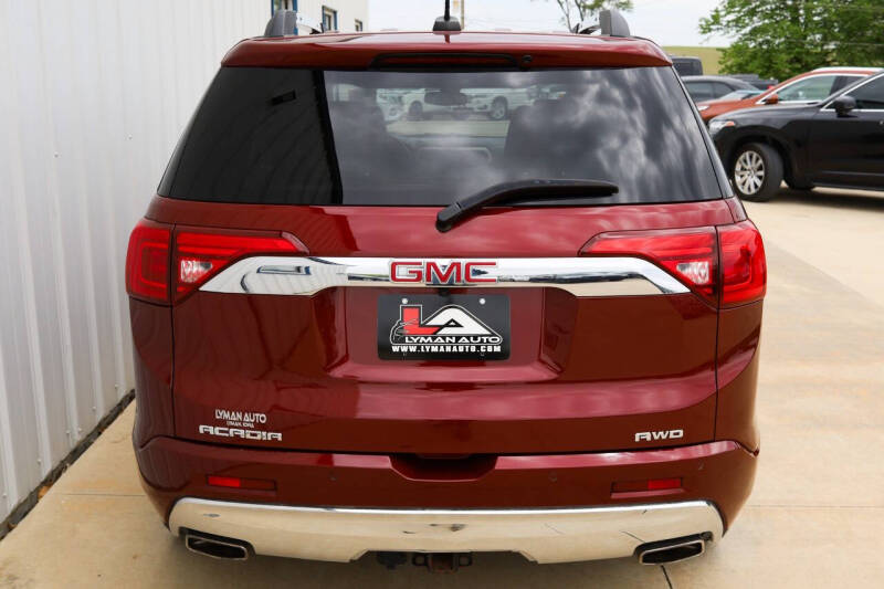 2017 GMC Acadia Denali