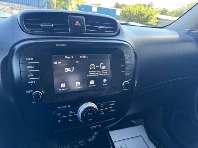 2018 Kia Soul +