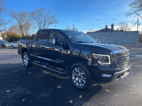 2021 Nissan Titan SL