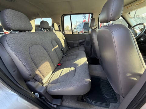 2004 Ford Explorer XLS