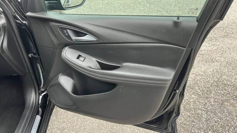 2020 Buick Encore GX Select