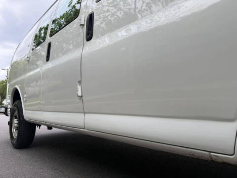 2018 Chevrolet Express 2500