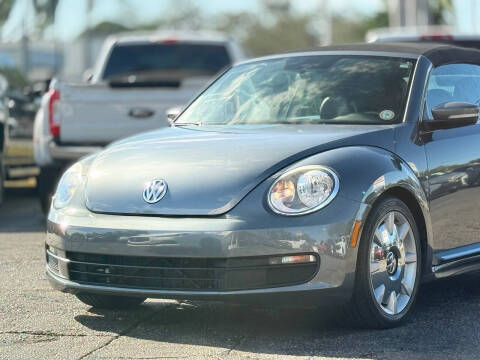 2013 Volkswagen Beetle Convertible 2.5L PZEV