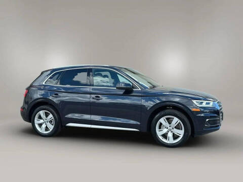 2019 Audi Q5 quattro Prestige 45 TFSI