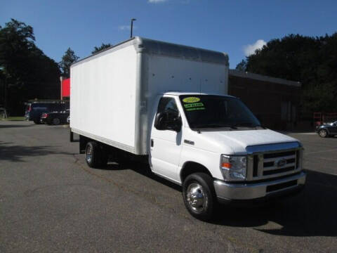 2016 Ford E-Series for sale at Tri Town Truck Sales LLC in Watertown CT