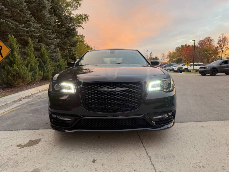 2021 Chrysler 300 Touring L