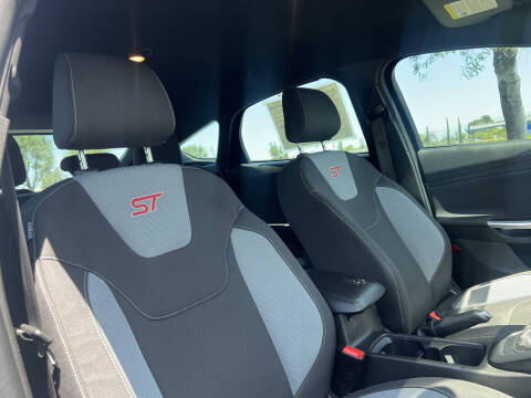 2018 Ford Focus ST