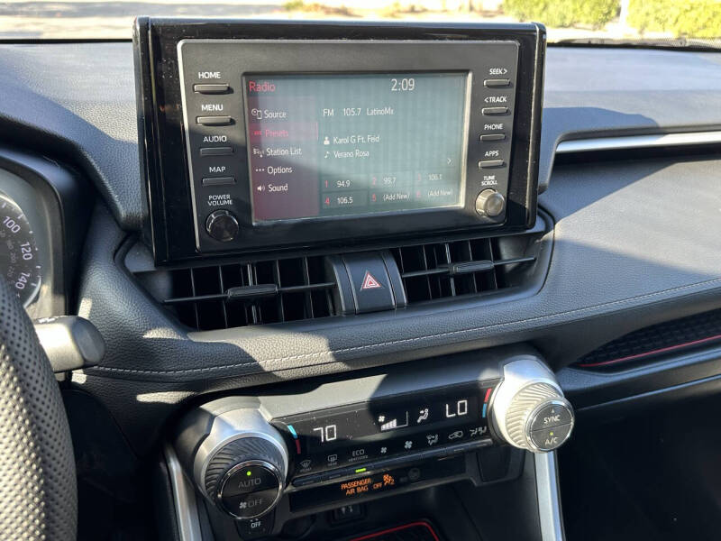 2019 Toyota RAV4 Hybrid LE