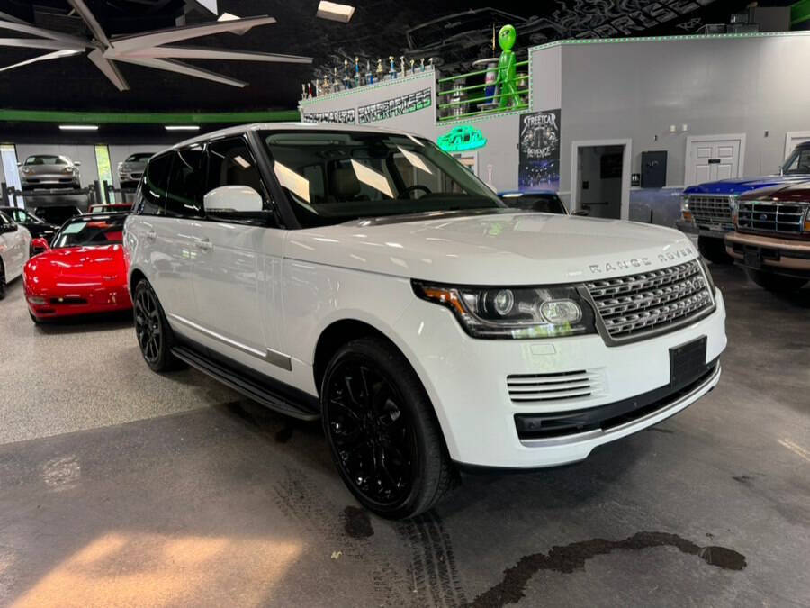 White 2015 Land Rover Range Rover Base 4x4 4dr SUV 1