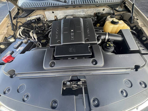 2008 Lincoln Navigator