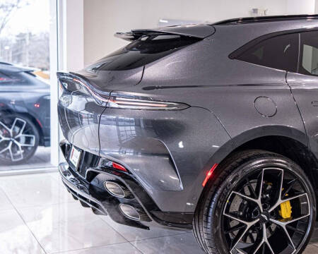 2026 Aston Martin DBX S