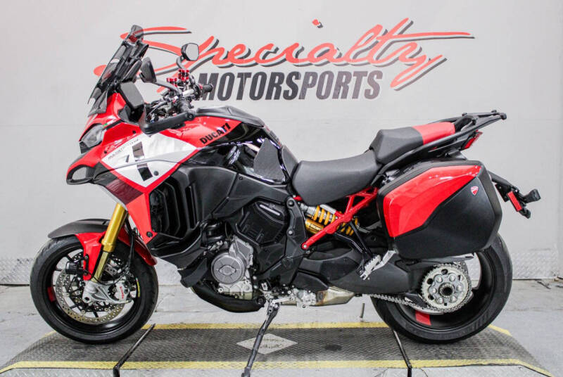 2023 Ducati Multistrada V4 Pike Peak
