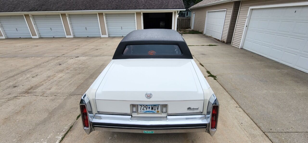 1984 Cadillac Fleetwood Brougham 15