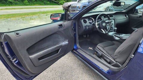 2012 Ford Mustang V6