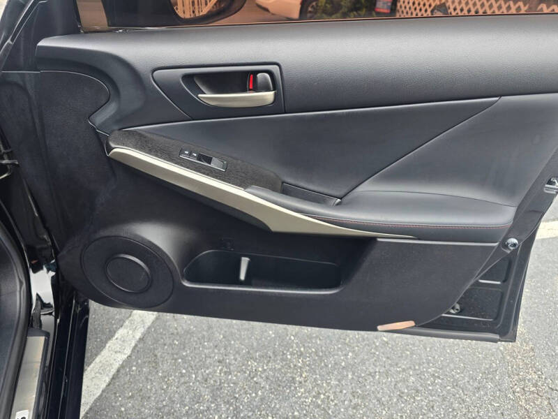 2019 Lexus IS 300
