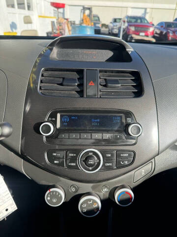 2013 Chevrolet Spark LS Manual