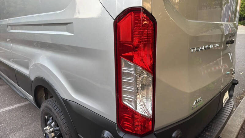 2024 Ford Transit 350