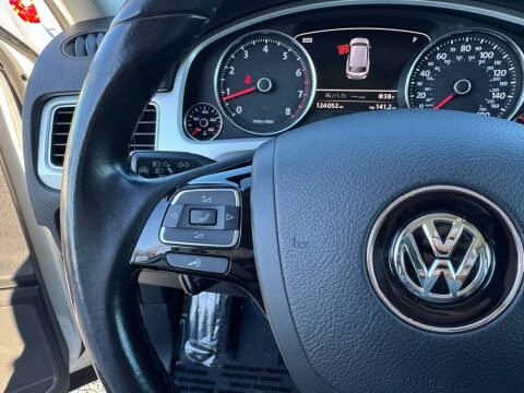 2017 Volkswagen Touareg V6 Executive