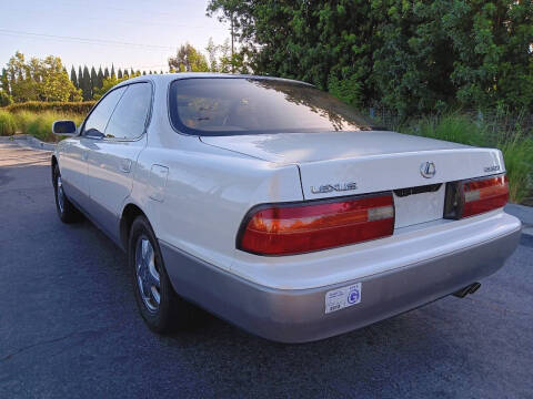 1995 Lexus ES 300
