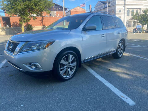 2014 Nissan Pathfinder for sale at Legacy Auto Sales in Peabody MA