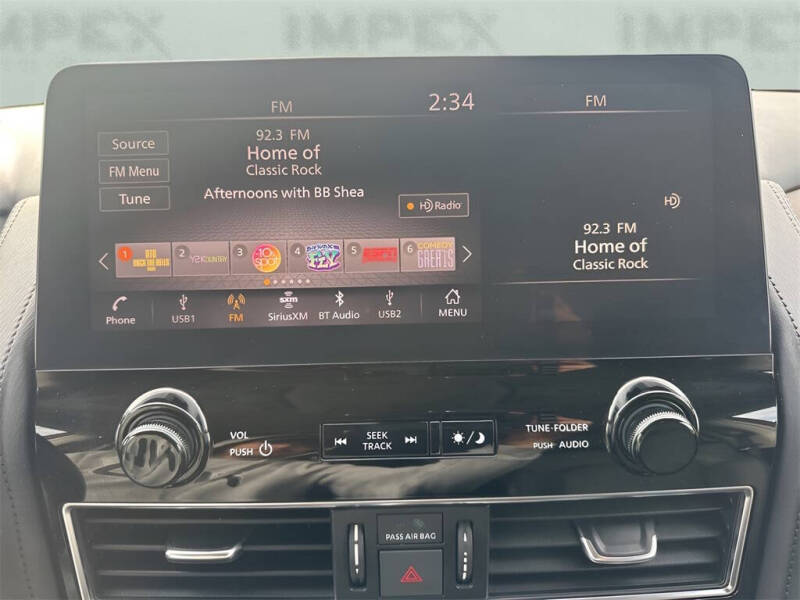 2023 Nissan Armada SL