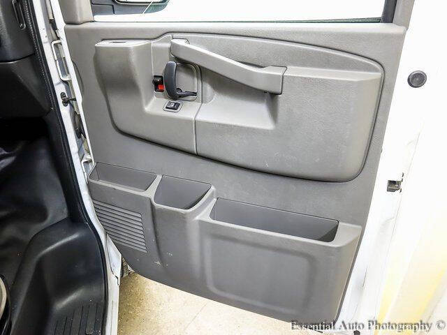 2017 GMC Savana 2500