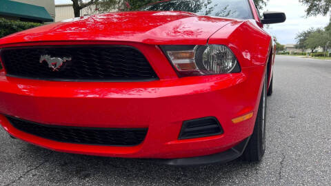 2012 Ford Mustang V6