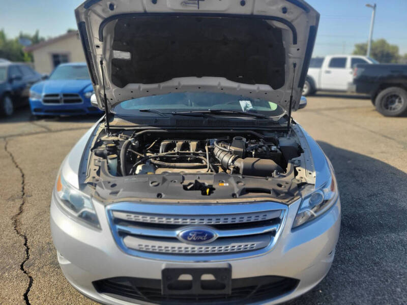 2012 Ford Taurus SEL