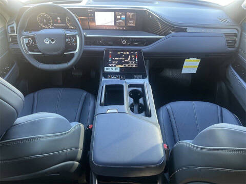 2026 Infiniti QX80 Sport