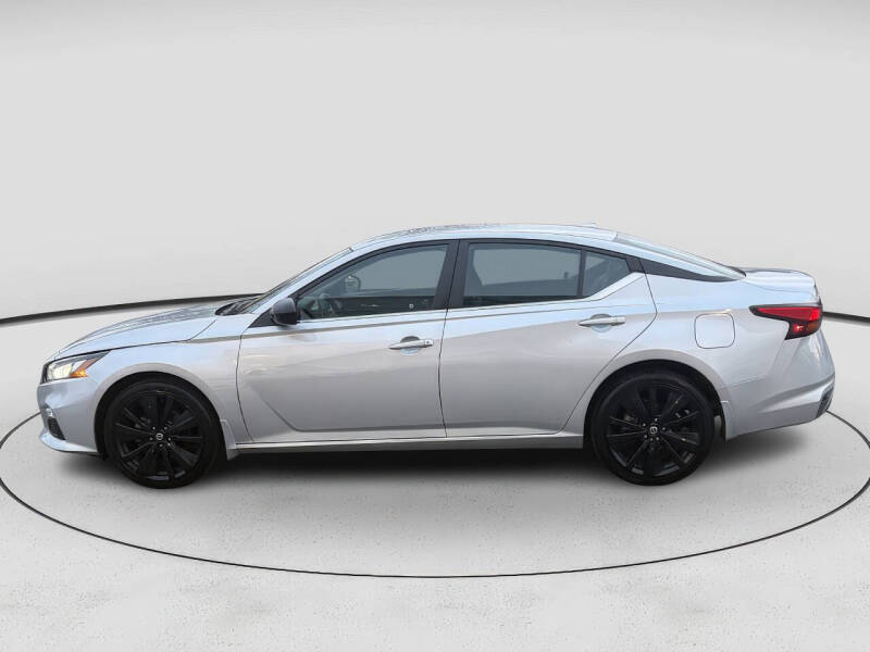 2021 Nissan Altima 2.5 SR