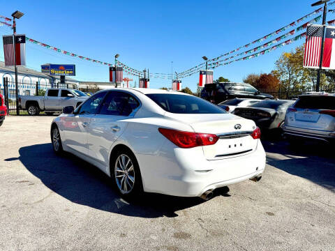 2015 Infiniti Q50