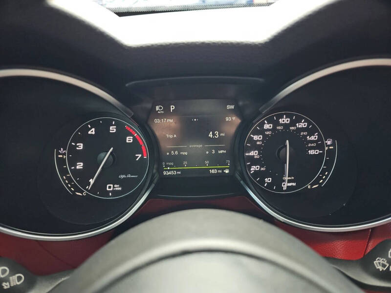 2018 Alfa Romeo Stelvio Ti