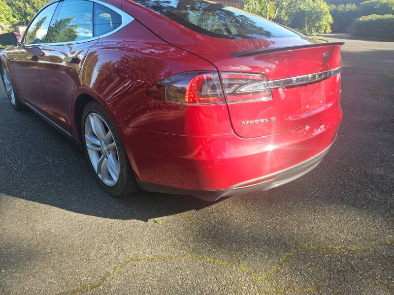 2014 Tesla Model S P85