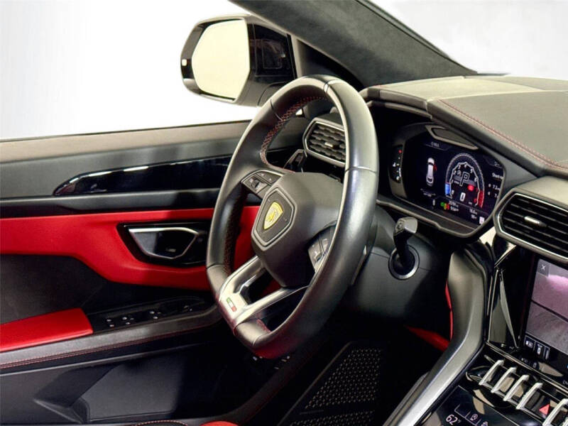 2021 Lamborghini Urus