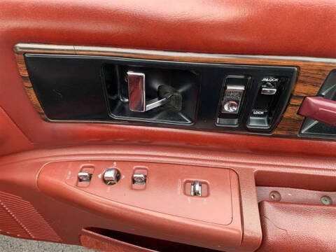 1992 Oldsmobile Custom Cruiser