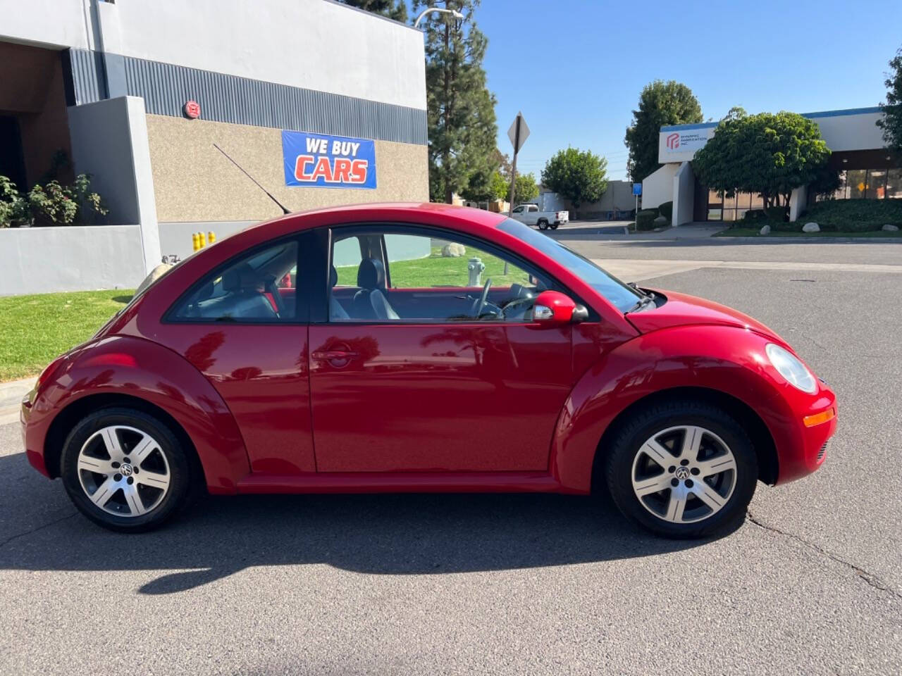 2006 Volkswagen New Beetle for sale at ZRV AUTO INC in Brea, CA