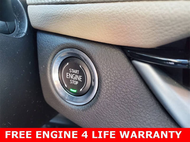 2024 Cadillac XT4 Luxury