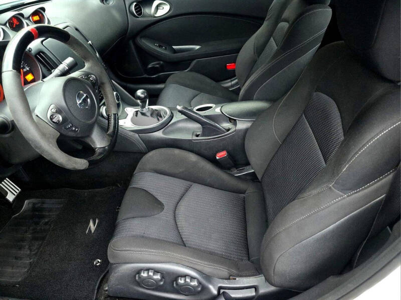 2016 Nissan 370Z NISMO