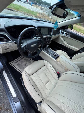 2016 Hyundai Genesis