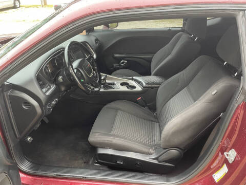 2019 Dodge Challenger SXT