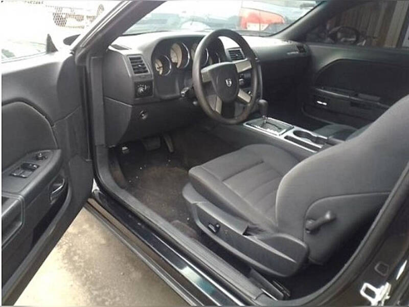 2010 Dodge Challenger SE