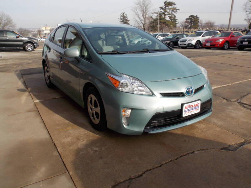 2014 Toyota Prius Three