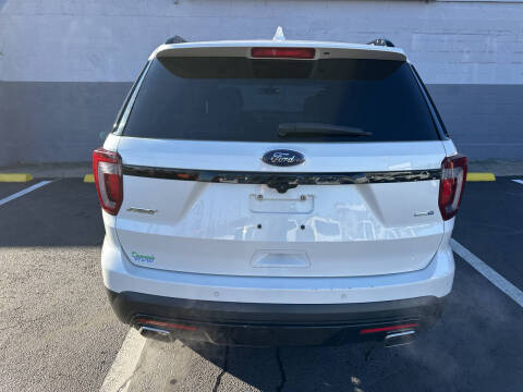 2016 Ford Explorer Sport