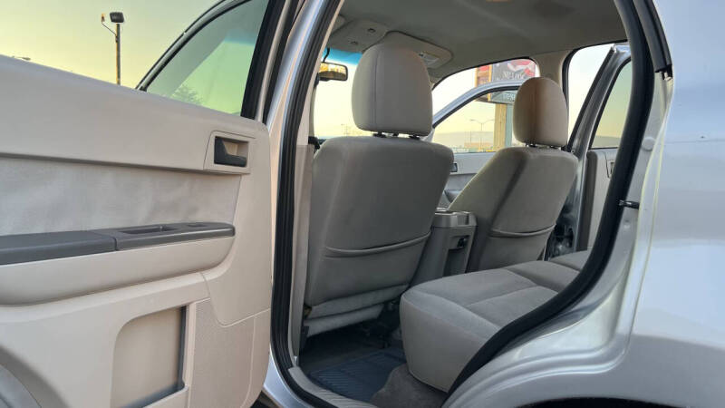 2010 Ford Escape XLT