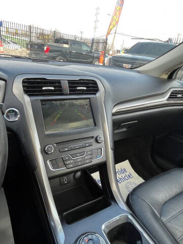 2018 Ford Fusion SE