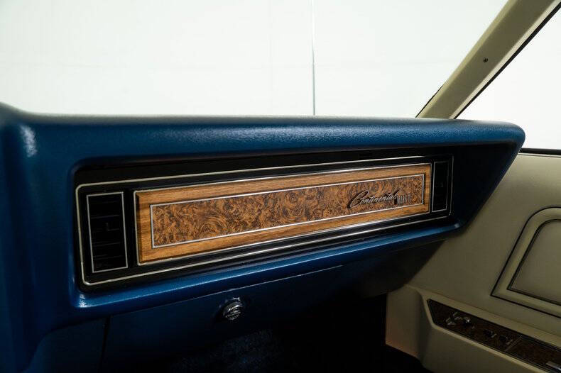 1973 Lincoln Continental