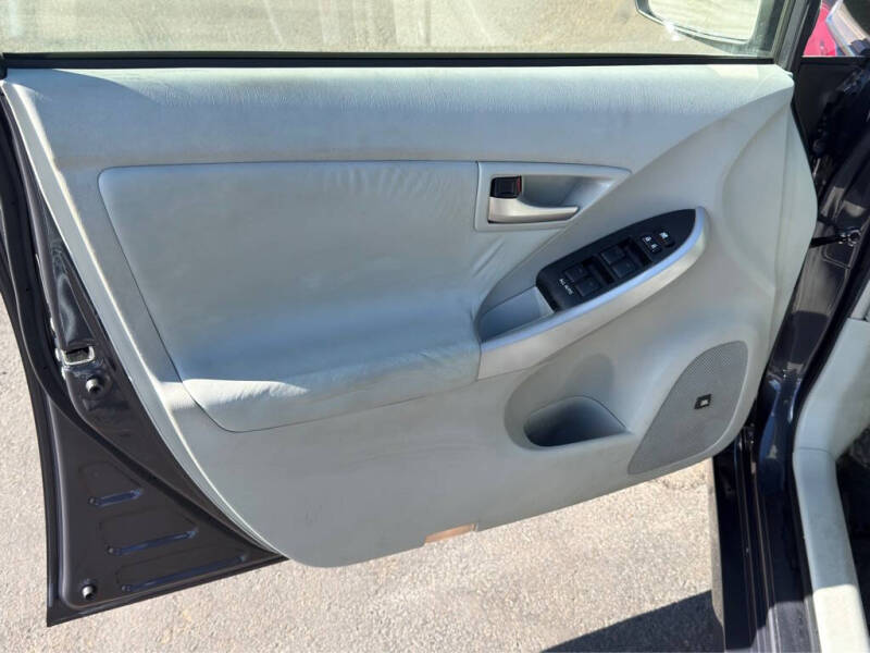 2012 Toyota Prius Four