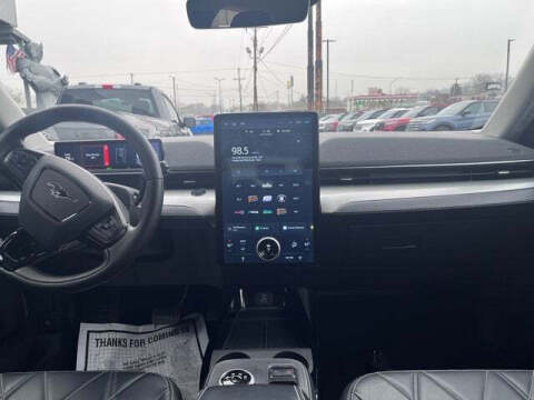 2021 Ford Mustang Mach-E Select